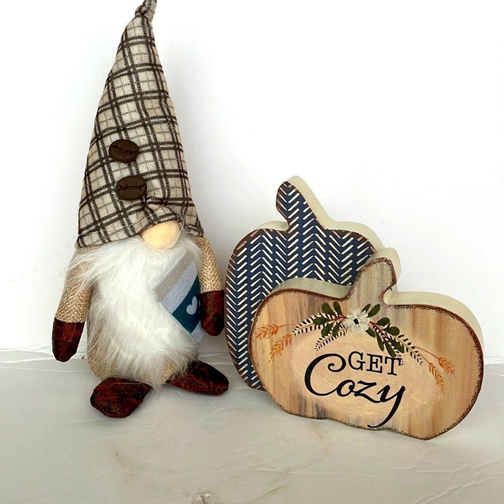 GET COZY GNOME AND‎ WOODEN DECOR FOR TIER TRAY